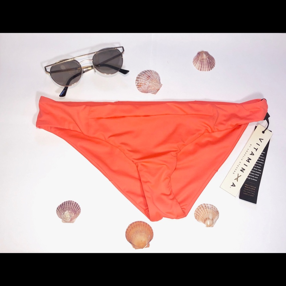 Stunning Vitamin A x Amahlia Stevens bikini bottom